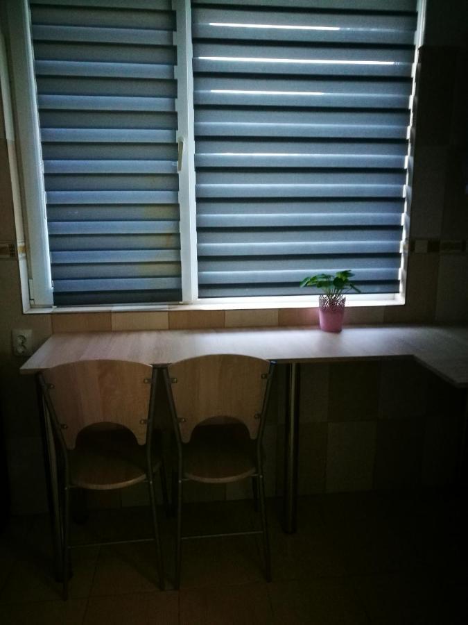 Iasi Jacuzzi Apartment H Exterior foto